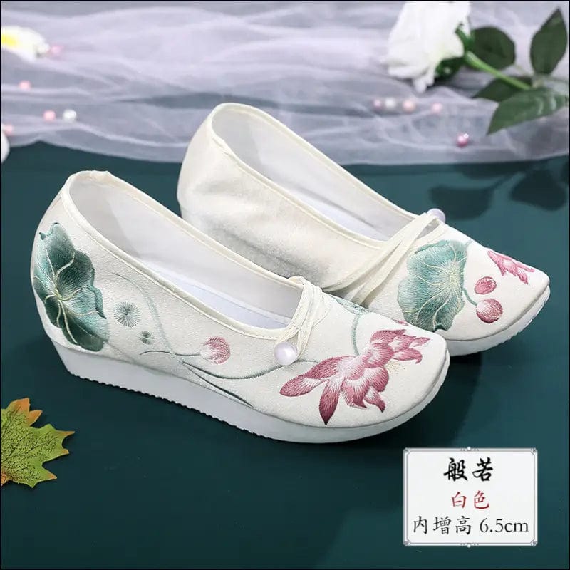 As new Hanfa cloth shoes ancient wind elegant lotus