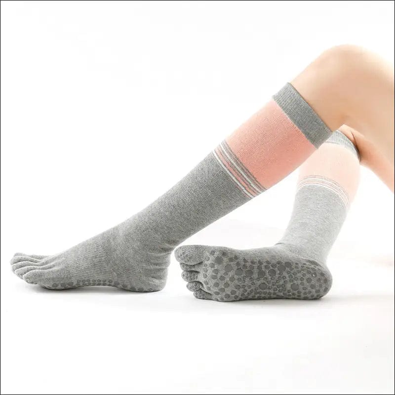 Factory for full refers to ladies yoga socks winter