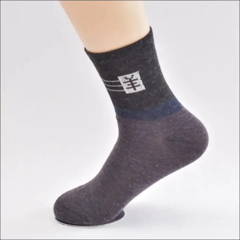 Manufacturer men’s casual wool socks autumn and winter thick