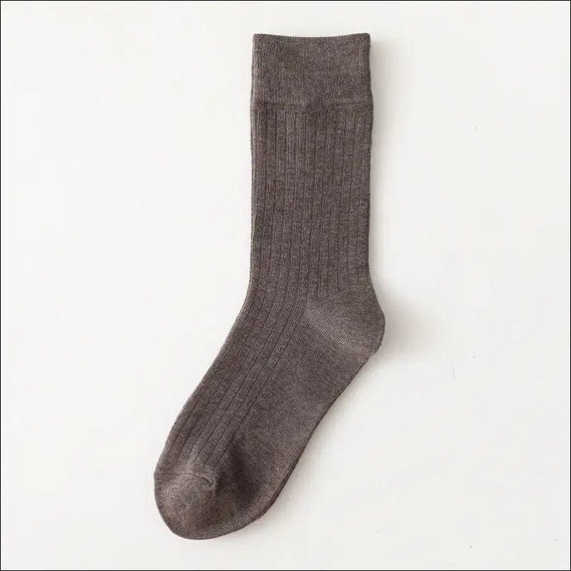 Meet Story autumn new women’s socks wild solid color middle