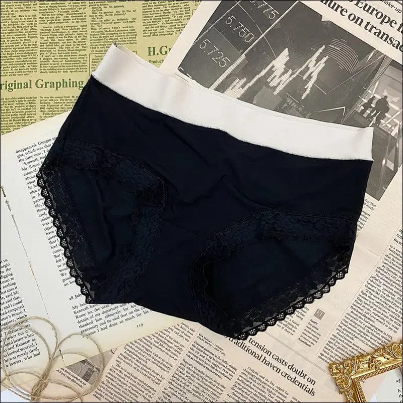 Women’s underwear female no trace milk silk medium waist